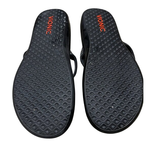 Size 10 Women's Black Vionic Sandals - Picture 3 of 5